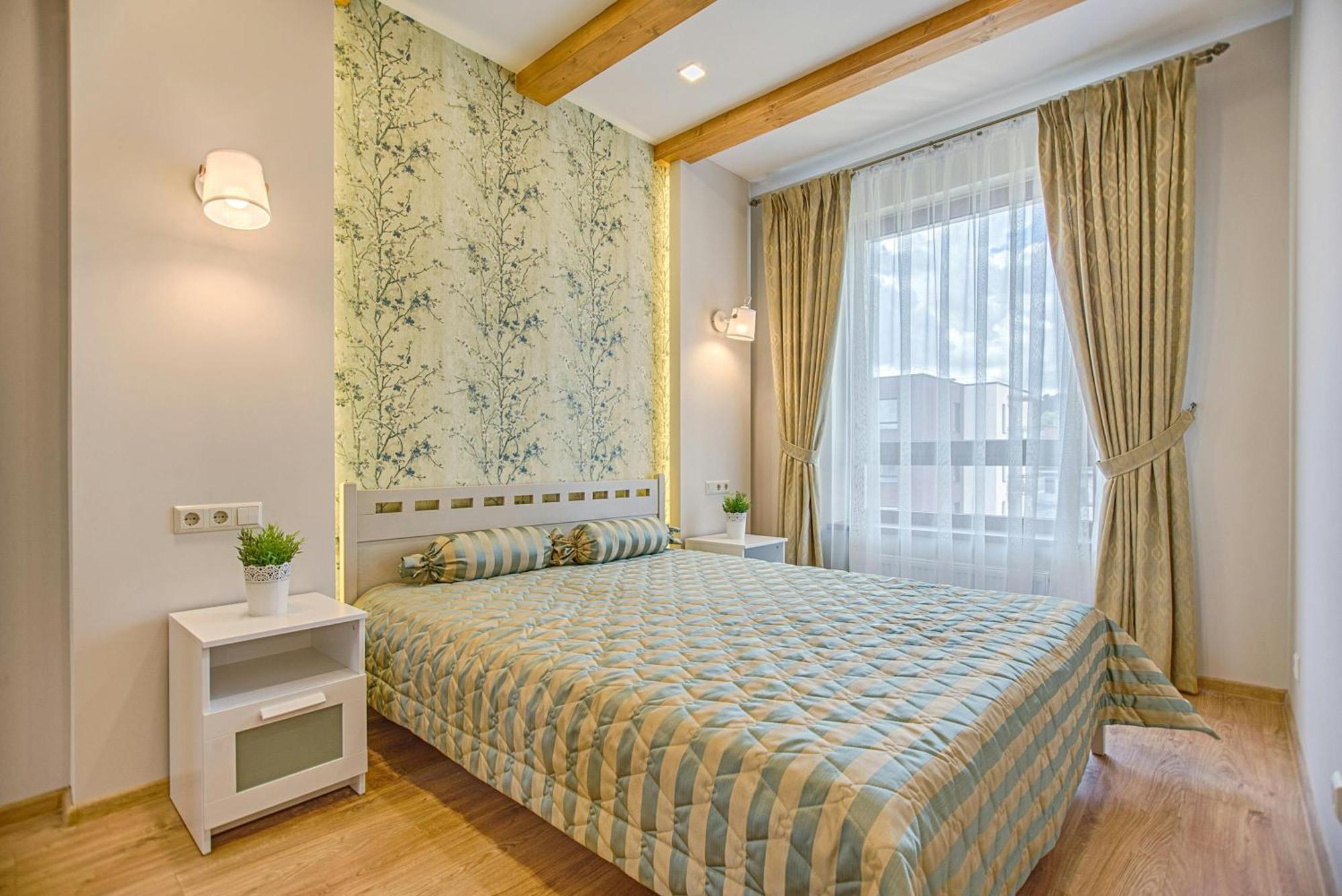 El De Seven Inn Luxury Hotel Near Igi Airport 4*