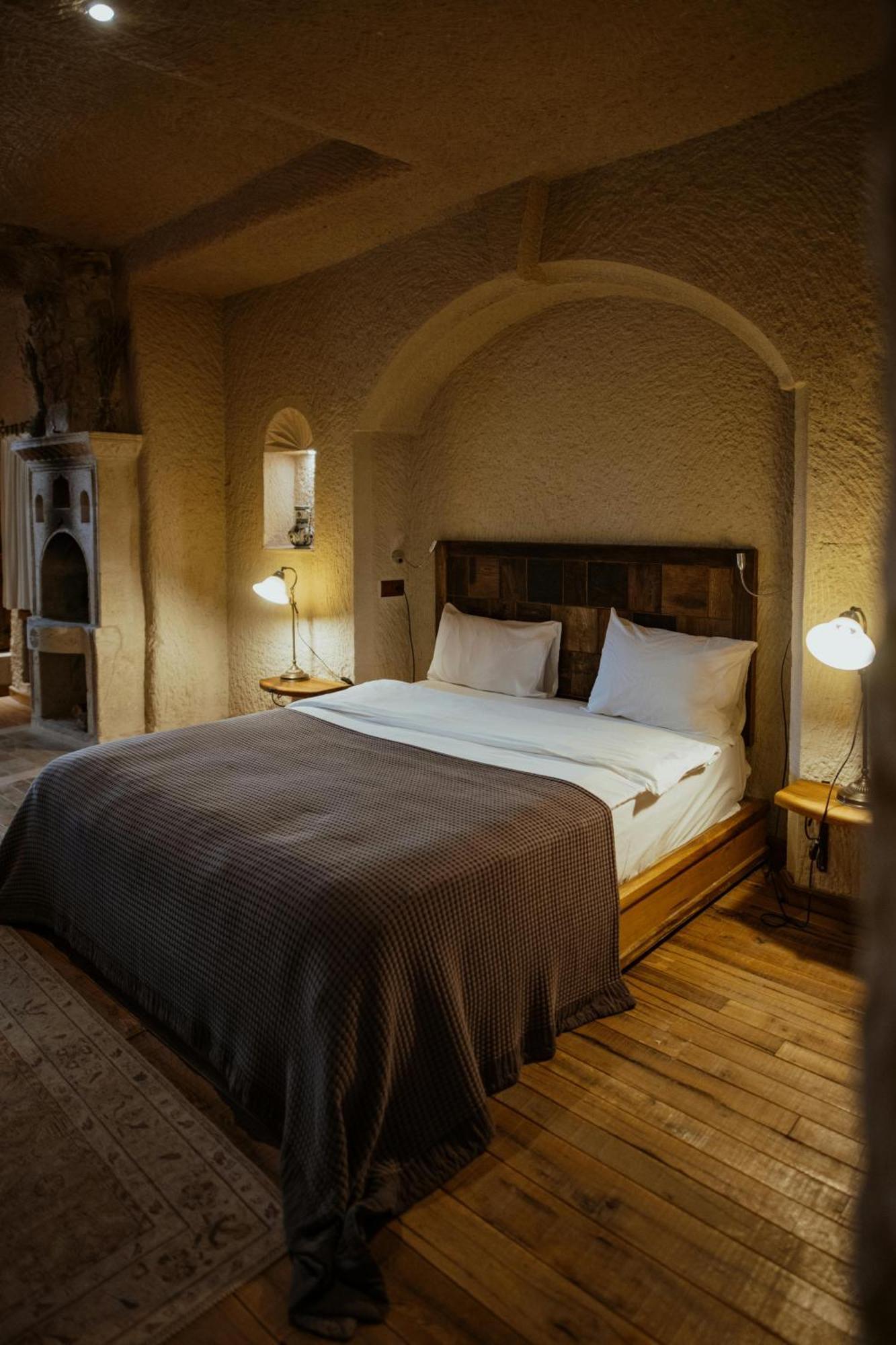 Hotel El De Seven Inn Luxury Hotel Near Igi Airport New Delhi